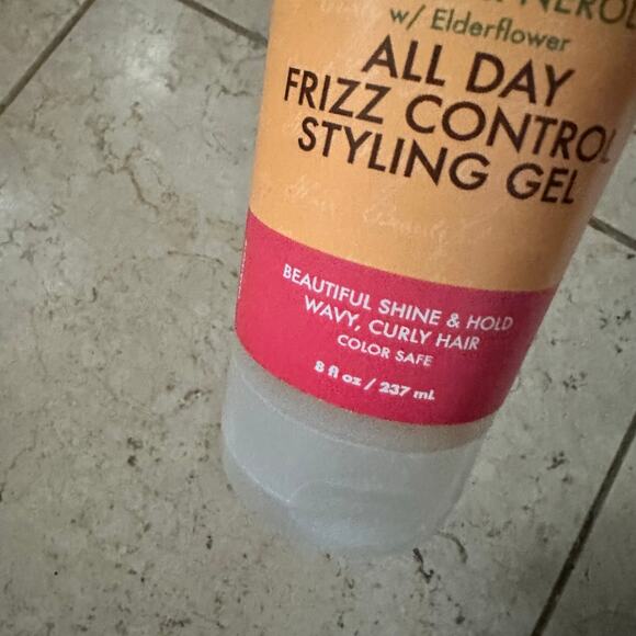 SheaMoisture Frizz Control Styling Gel for Curly Hair Papaya and Neroli 8 Oz NEW - Picture 4 of 8